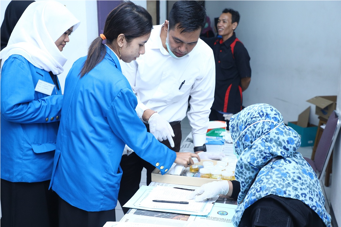 Pancasila University Conducts Urine Test for New Students