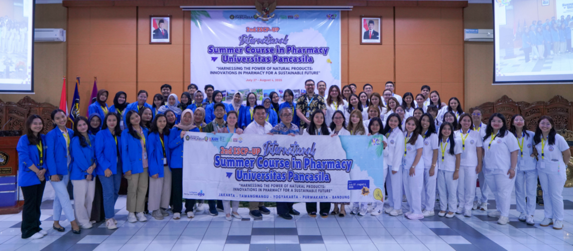 Gelar Summer Course Pharmacy Internasional 2025: FFUP Ajak Eksplorasi Produk Alam dan Budaya Indonesia